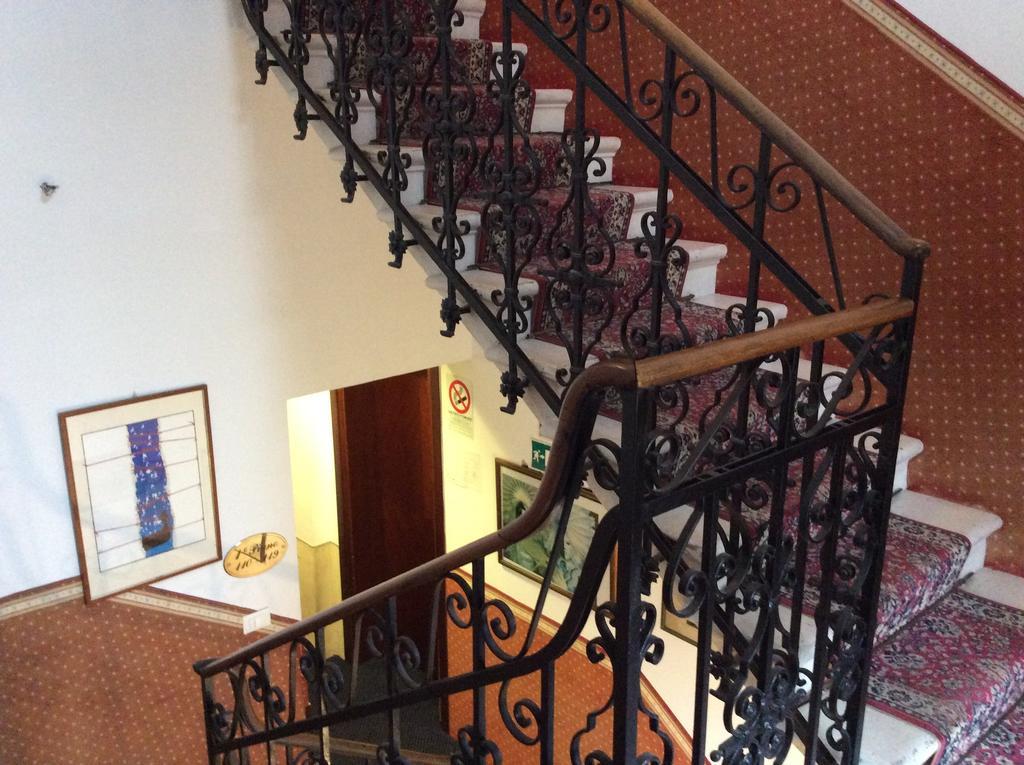 Villa Parco Венеция Лидо Стая снимка