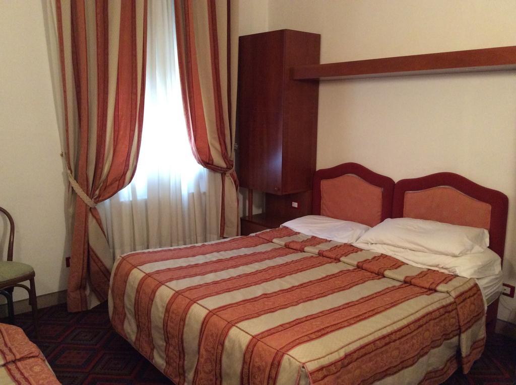 Villa Parco Венеция Лидо Стая снимка